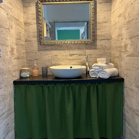 Holiday home Pod Tresni